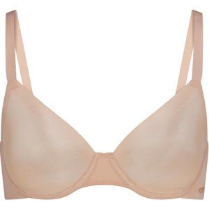 NWT SKIMS NO SHOW UNLINED DEMI IN MICA